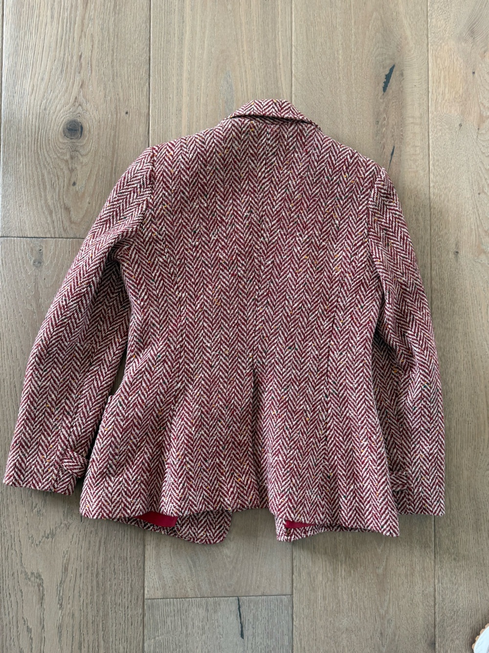 Vintage Textured Herringbone suit in Burgundy & Cream - Picture 3 of 6